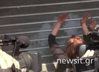 Πολιόρκησαν το υπουργείο εσωτερικών οι εργαζόμενοι στους Δήμους