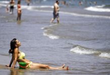 Δείτε τις ακατάλληλες παραλίες για μπάνιο στην Αττική Δείτε τις ακατάλληλες παραλίες για μπάνιο στην Αττική