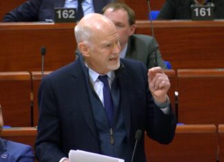 ΟΜΙΛΙΑ ΓΙΩΡΓΟΥ Α. ΠΑΠΑΝΔΡΕΟΥ ΣΤΗ ΣΥΖΗΤΗΣΗ ΣΧΕΤΙΚΑ ΜΕ ΤΙΣ ΔΙΑΔΗΛΩΣΕΙΣ ΚΑΙ ΤΙΣ ΣΥΓΚΕΝΤΡΩΣΕΙΣ ΣΤΑ ΔΥΤΙΚΑ ΒΑΛΚΑΝΙΑ ΚΑΙ ΤΗΝ ΚΕΝΤΡΙΚΗ ΕΥΡΩΠΗ