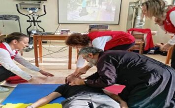 Ελληνικός Ερυθρός Σταυρός: Ιερέας, εκπαιδευμένος στις Πρώτες Βοήθειες, έσωσε τη ζωή παιδιού σε χωρίο της Λήμνου