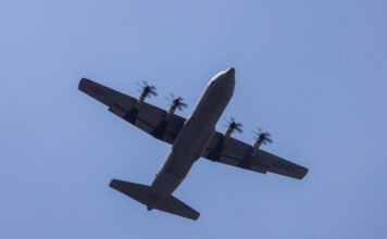 Διέλευση αεροσκαφών της US Air Force και της Πολεμικής Aεροπορίας πάνω από την Αττική