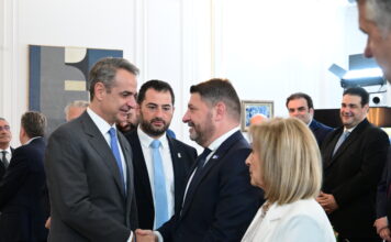 Συνάντηση του Πρωθυπουργού Κυριάκου Μητσοτάκη με τους Περιφερειάρχες