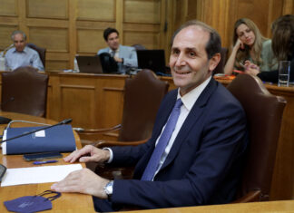 Απόστολος Βεσυρόπουλος: Πέθανε ο πρώην υφυπουργός Οικονομικών της Νέας Δημοκρατίας