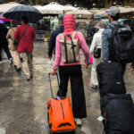 Τοπικές βροχές και καταιγίδες την Τετάρτη — μικρή πτώση της θερμοκρασίας