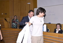 Κωνσταντίνος Βλάσης: «Η λευκή ποδιά είναι σύμβολο γνώσης, ανθρωπιάς και προσφοράς»