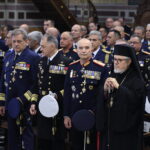 Η πρωτεύουσα τίμησε τις Ένοπλες Δυνάμεις – Δοξολογία και κατάθεση στεφάνων
