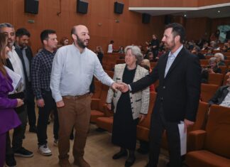 Εορταστική εκδήλωση για την επέτειο του Πολυτεχνείου στο Δημοτικό Θέατρο Λυκόβρυσης – Πεύκης