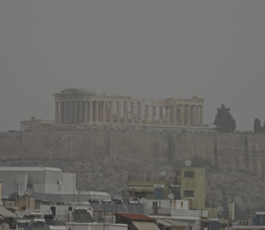 Ο Καιρός της Πέμπτης: Αυξημένες νεφώσεις, τοπικές βροχές και αφρικανική σκόνη στη χώρα