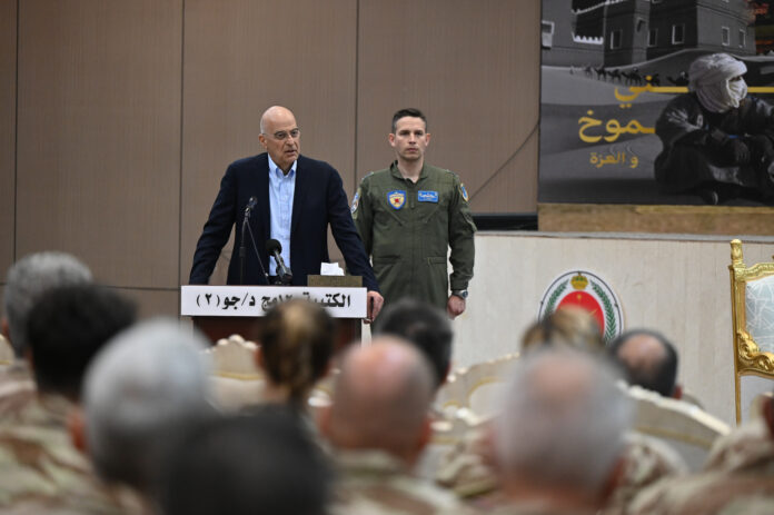 ΕΠΙΣΚΕΨΗ ΥΕΘΑ ΝΙΚΟΥ ΔΕΝΔΙΑ ΣΤΗ ΣΑΟΥΔΙΚΗ ΑΡΑΒΙΑ (ΔΙΕΥΘΥΝΣΗ ΕΝΗΜΕΡΩΣΗΣ/ΥΠΟΥΡΓΕΙΟ ΕΘΝΙΚΗΣ ΑΜΥΝΑΣ/EUROKINISSI)